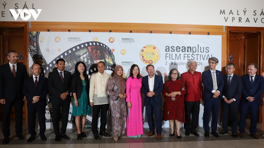 Vietnam participates in ASEAN film festival in Prague